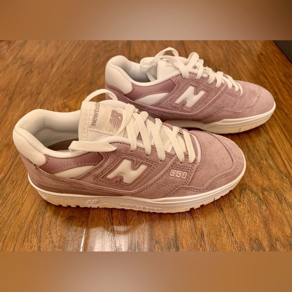 New Balance 550
